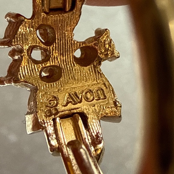 Avon 1976 VTG Gold Tone Pink champagne Marquise Rhinestone Cluster cocktail Ring - Picture 7 of 10